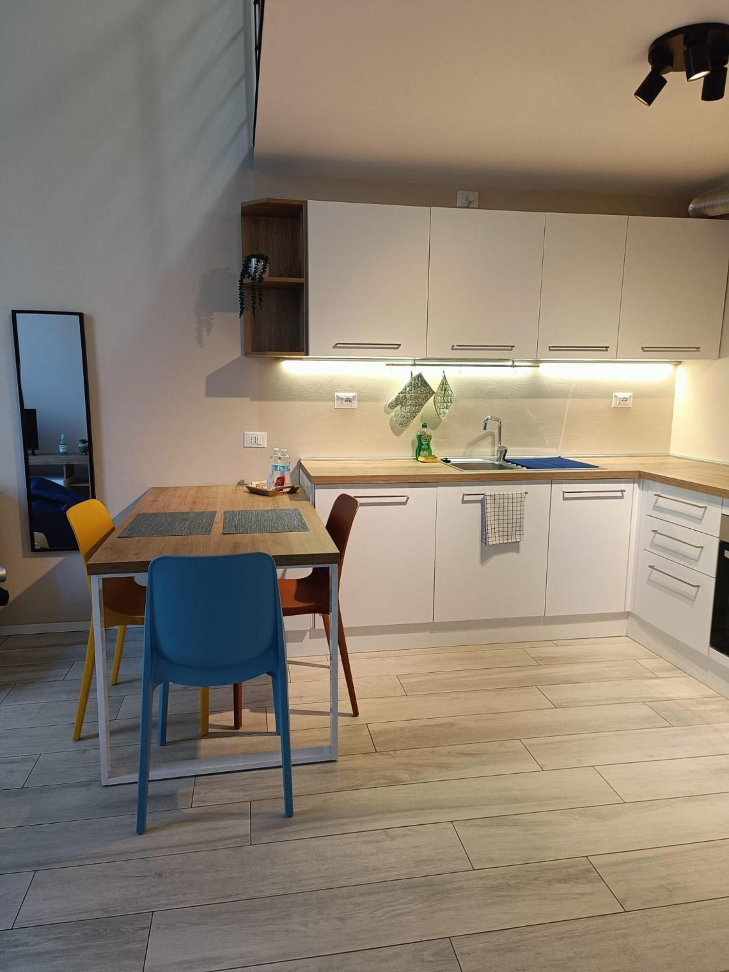 Yr Apartments Milan - Bocconi ภายนอก รูปภาพ
