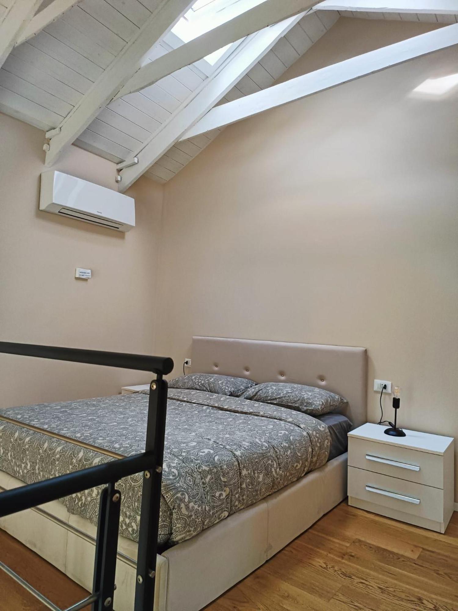 Yr Apartments Milan - Bocconi ภายนอก รูปภาพ
