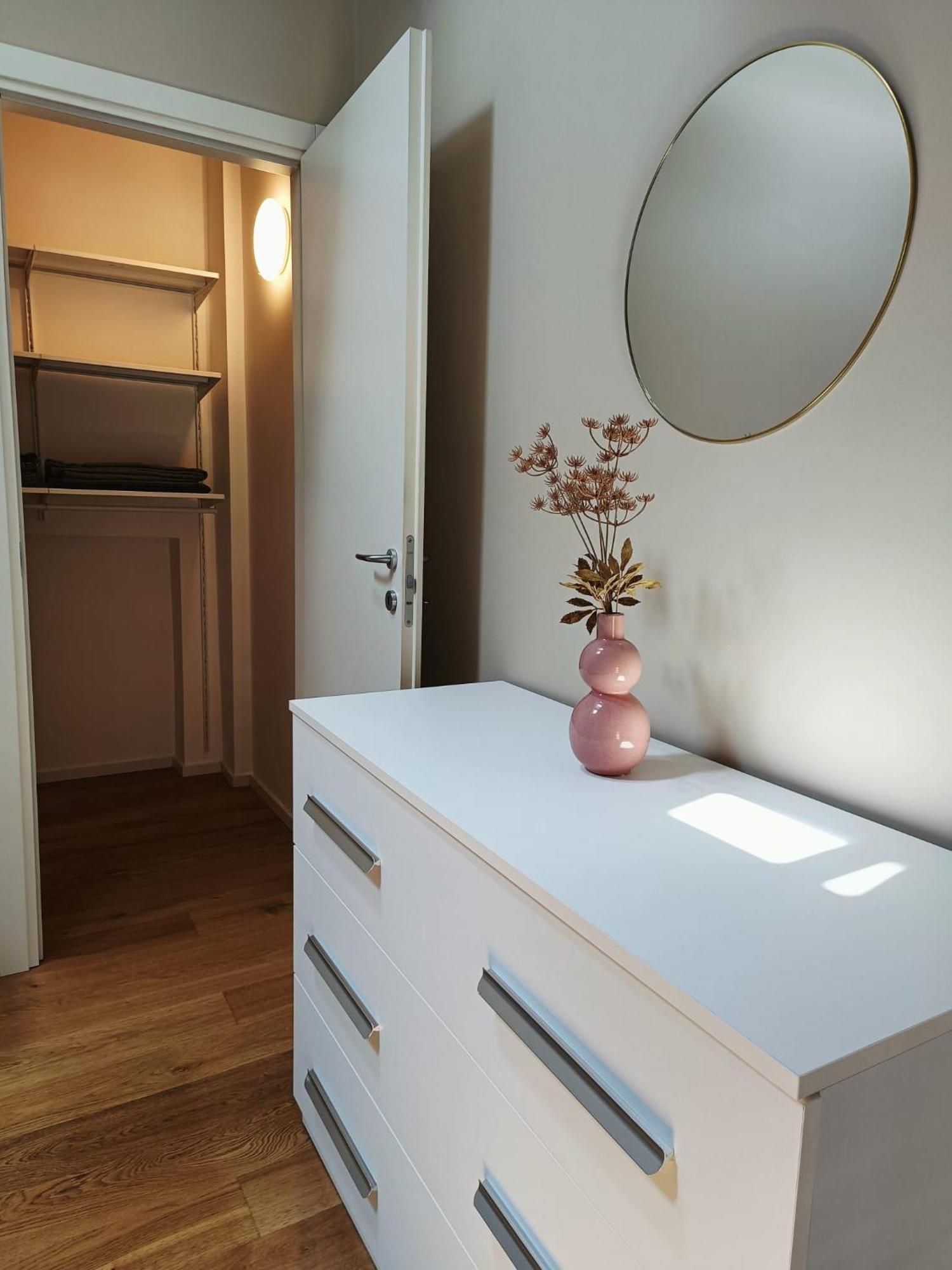 Yr Apartments Milan - Bocconi ภายนอก รูปภาพ
