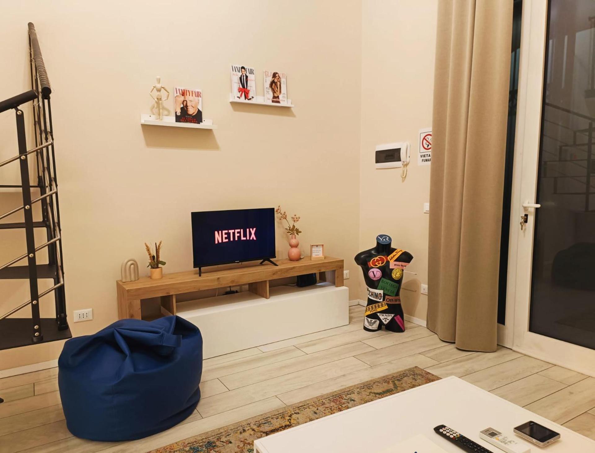 Yr Apartments Milan - Bocconi ภายนอก รูปภาพ